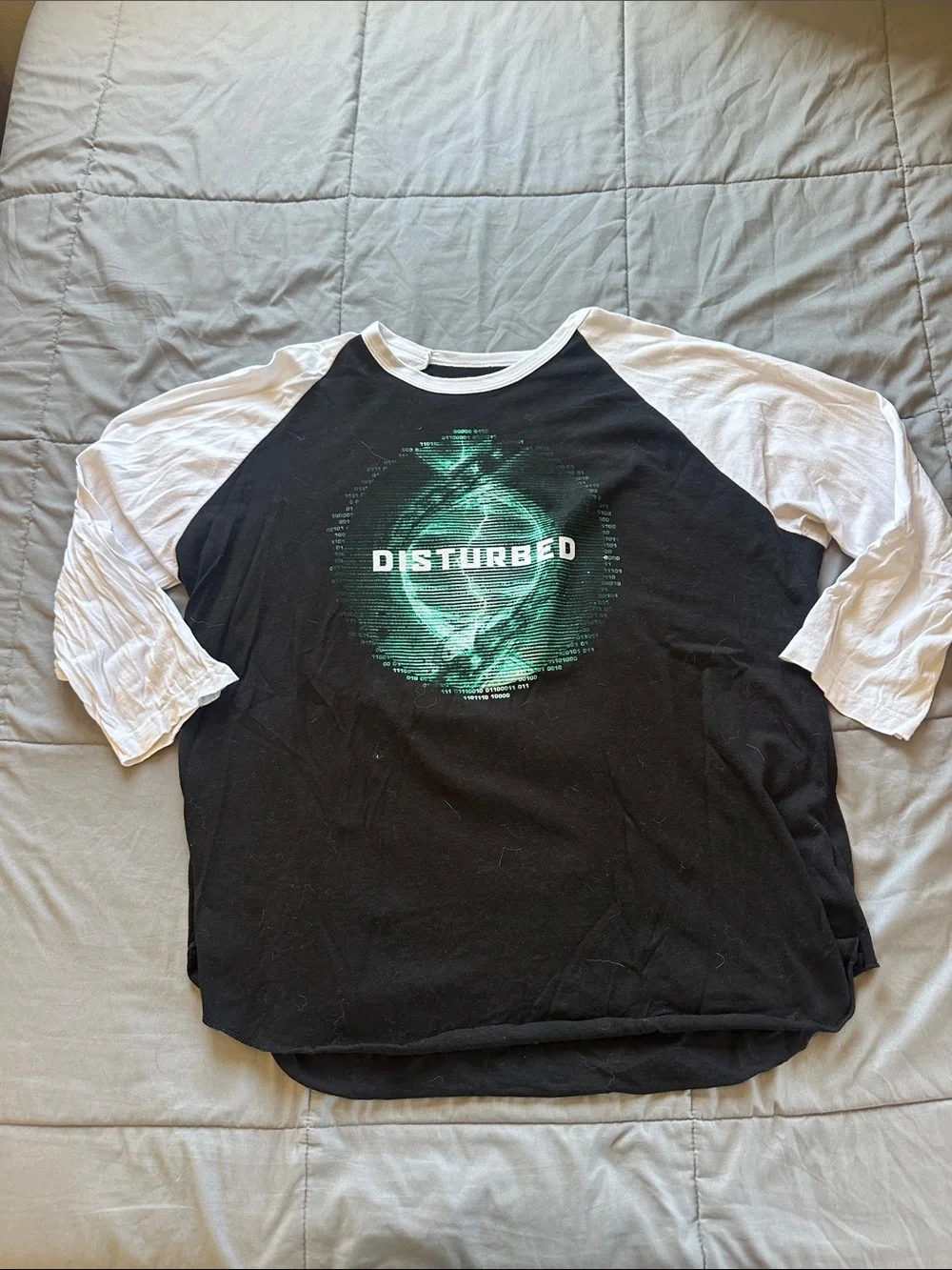 Disturbed Graphic Raglan Baseball Tee - Black/White